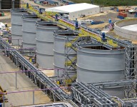 naves-prefabricadas-navekit-planta-energia-gas-petroquimica-panel-prefabricado