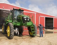 naves-prefabricadas-navekit-naves-agricolas-tractor-aperos