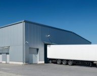 naves-prefabricadas-navekit-naves-almacen-garaje-camiones