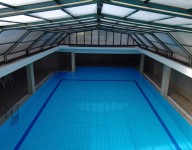 pabellones-deportivos-naves-prefabricadas-navekit-cubierta-piscinas-estructura-ligera-acero-galvanizado