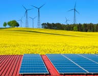 naves-prefabricadas-cubierta-placas-solares-naves_agricolas_eolica